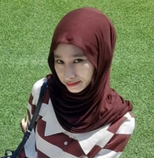 Naznin Raina Salwa